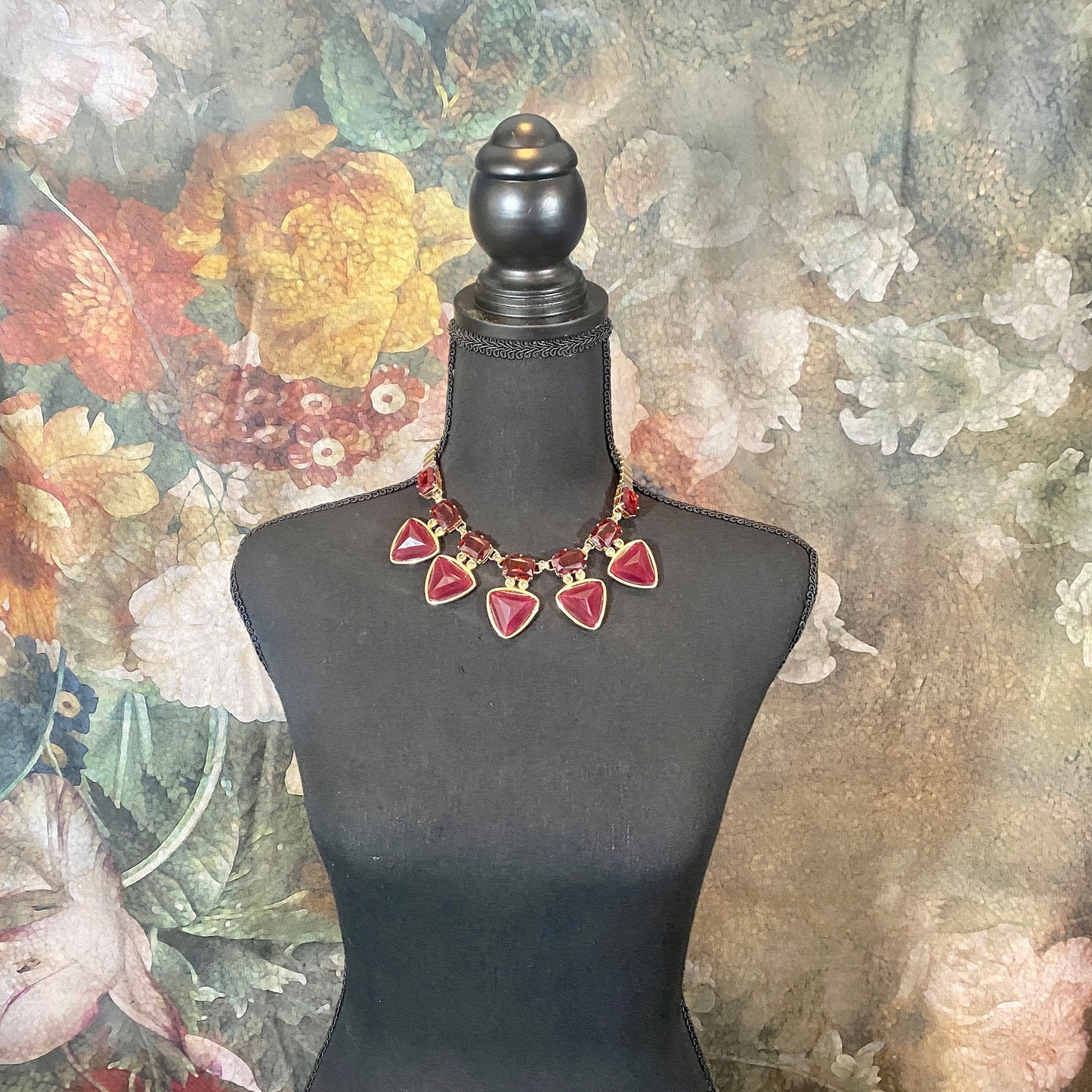 Queen of Hearts Graziano Red Jeweled Statement Necklace