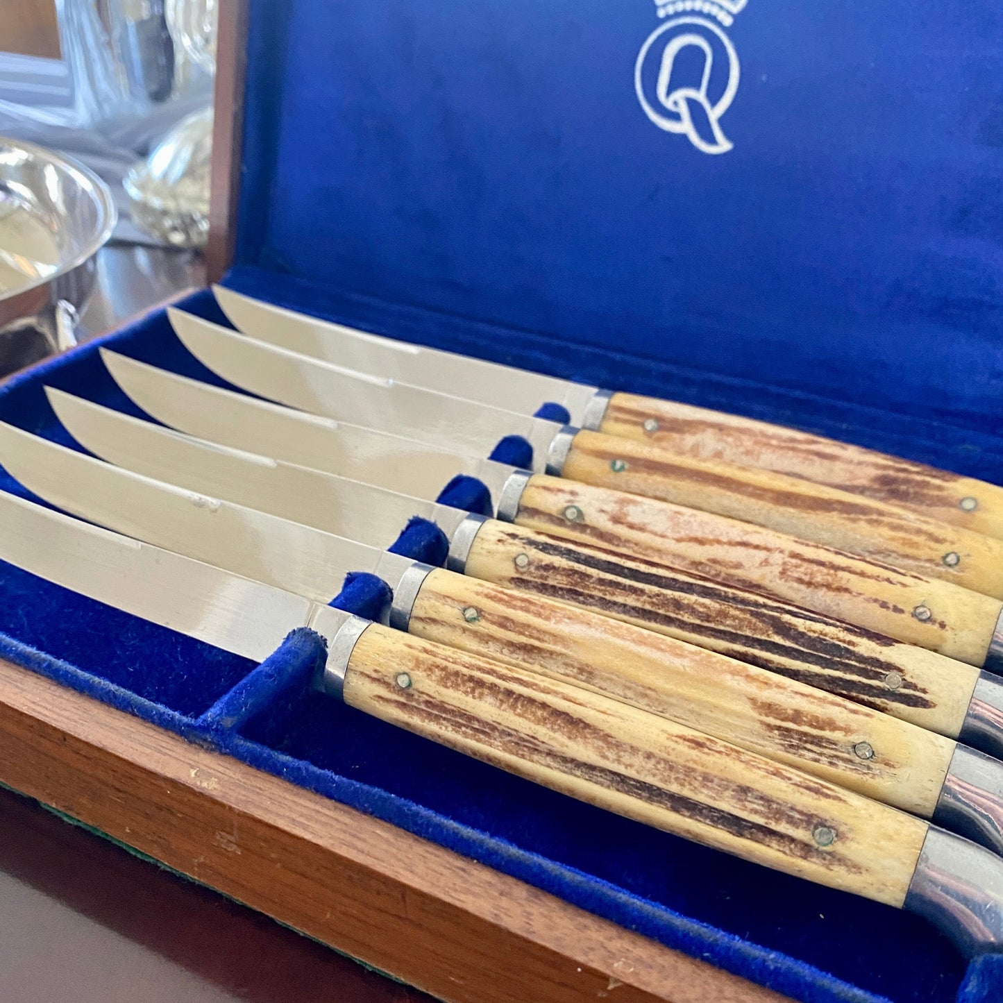 Queen Cutlery Stag Bone Steak Knife Set