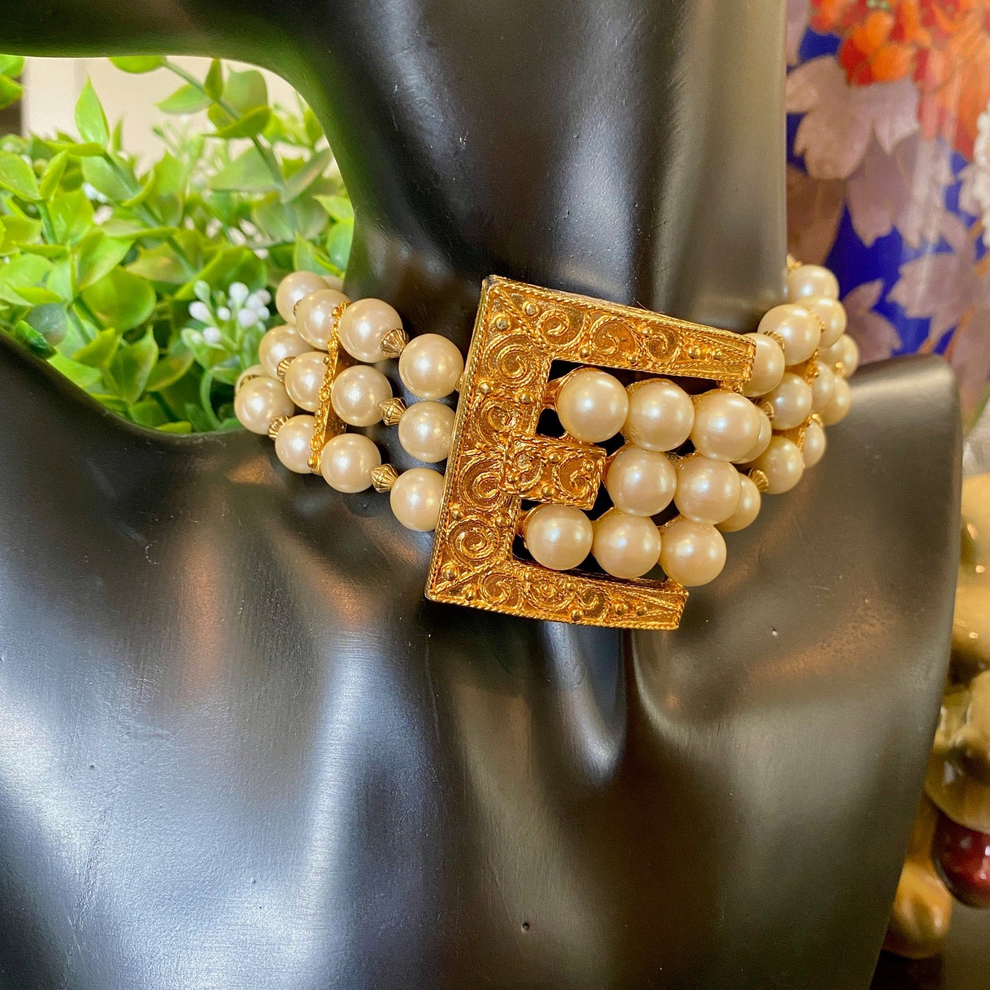 Triple Row Buckle Collar Necklace