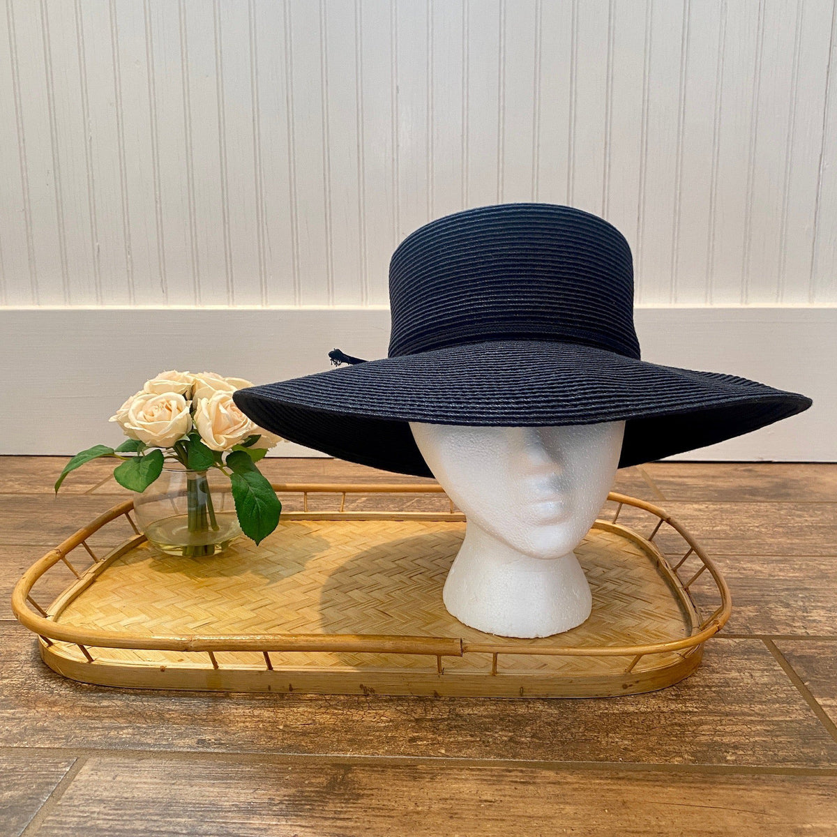 Liz Claiborne Hat With Velvet Flowers Tan Neutral With Wired Brim Liz Claiborne Velvet Hats for Women | Mercari main image 4