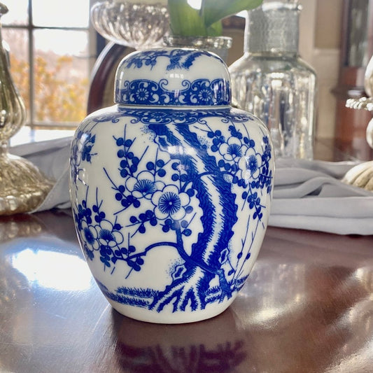 Vintage Small Chinese Jardinare Ginger Jar